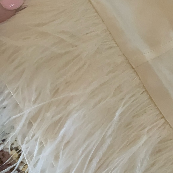 Cinq a sept Ivory Satin Blouse Button Down
Worn once - Picture 3 of 7